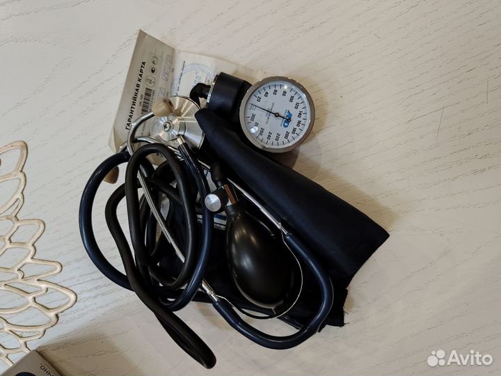 Механический тонометр AND UA-100, Япония