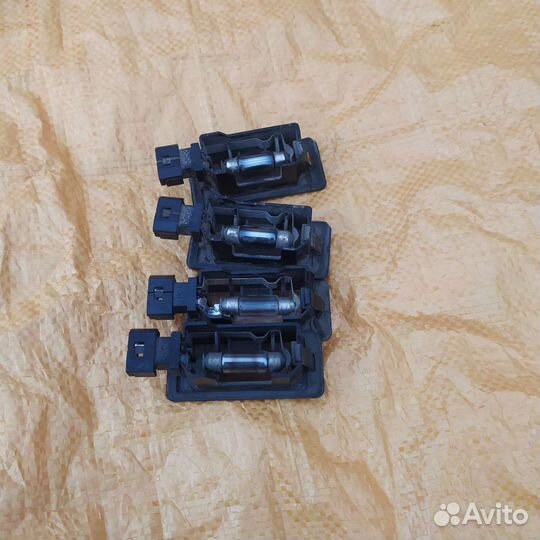 Bmw e39 фонарь подсветки номера