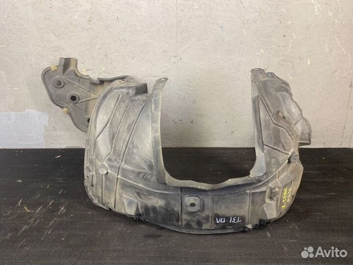 Подкрылок передний левый Nissan X-Trail T31
