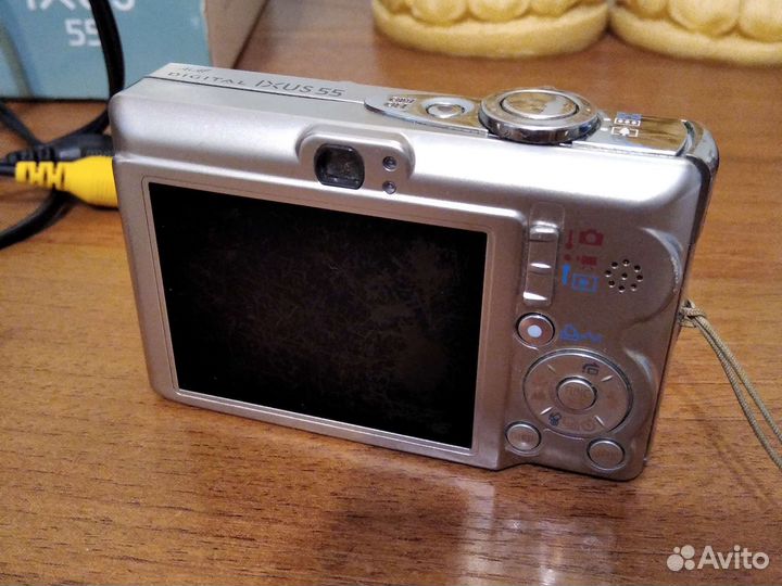 Компактный фотоаппарат canon ixus