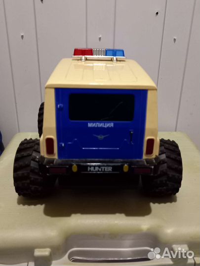 Внедорожник милиция
