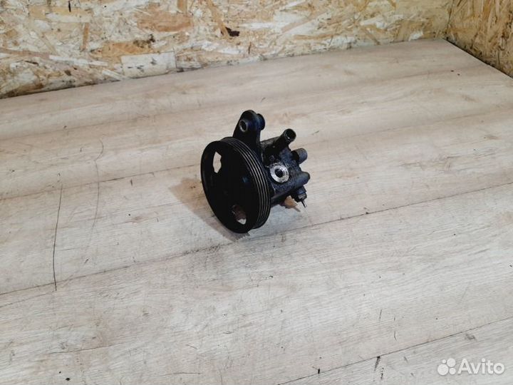 Насос гидроусилителя Mazda Capella Wagon GW8W 1.8