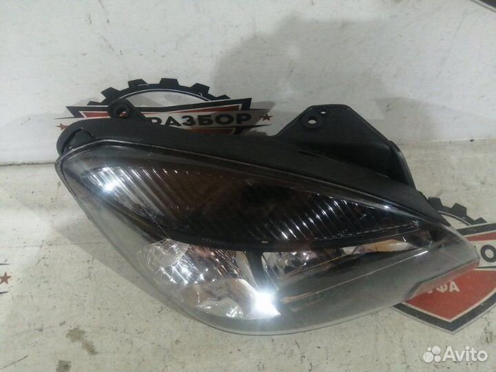 Фара передняя правая Kia Rio 2 JB 2009