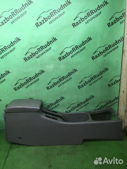 Подлокотник Nissan Primera (P11) II рестайлинг (19