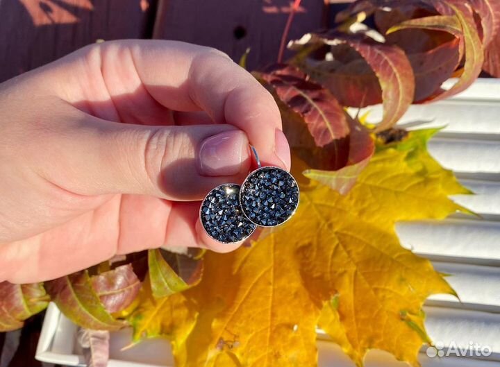Серьги с оригинальными кристаллами swarovski rocks