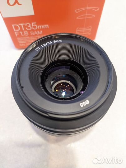 Объектив Sony DT 35mm f/1.8 SAM (SAL35F18)