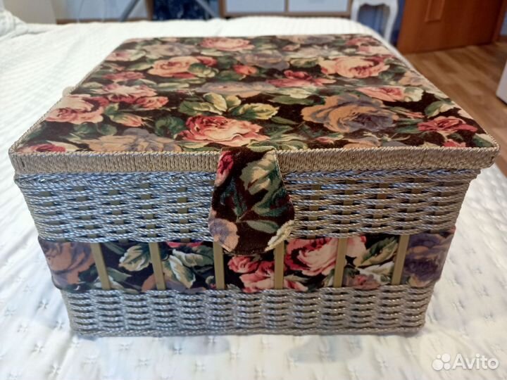 Шкатулка для рукоделия