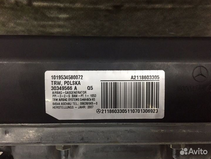 Подушка безопасности Mercedes w211 передняя пассаж