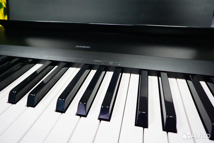 Цифровое фортепиано casio + Аксессуары
