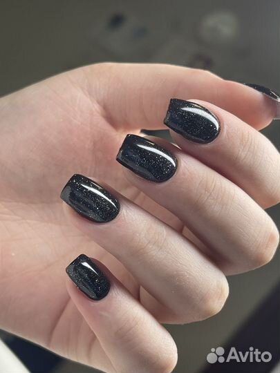 Маникюр педикюр