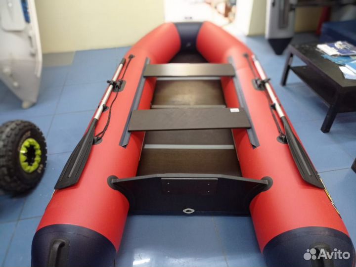 Лодка пвх Andromeda 335 красная