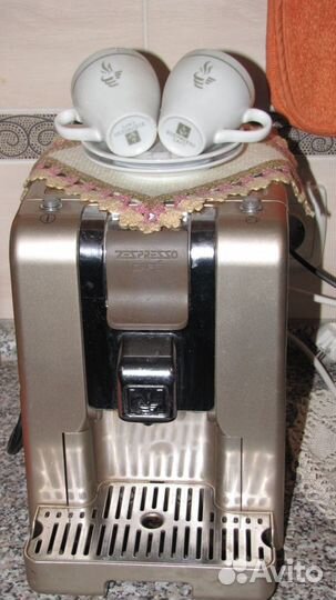 Кофемашина ZE-presso