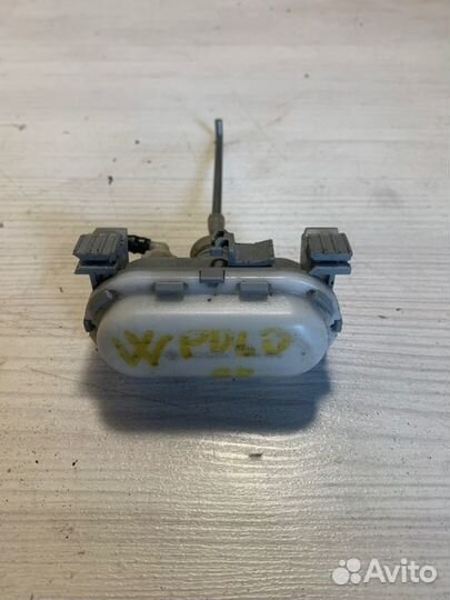 Активатор замка крышки багажника Volkswagen Polo