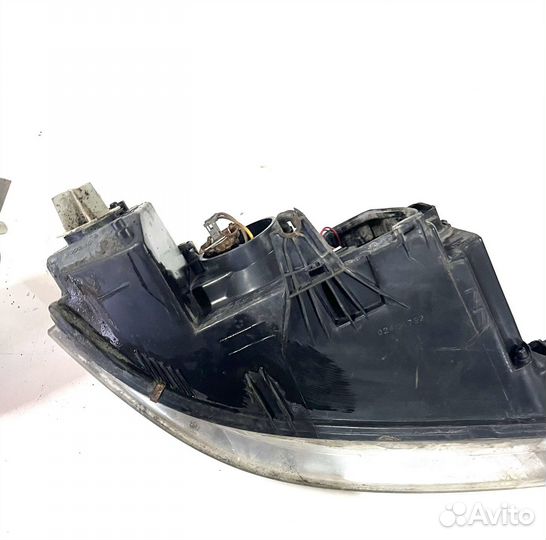 Фары передние VW Passat B5+