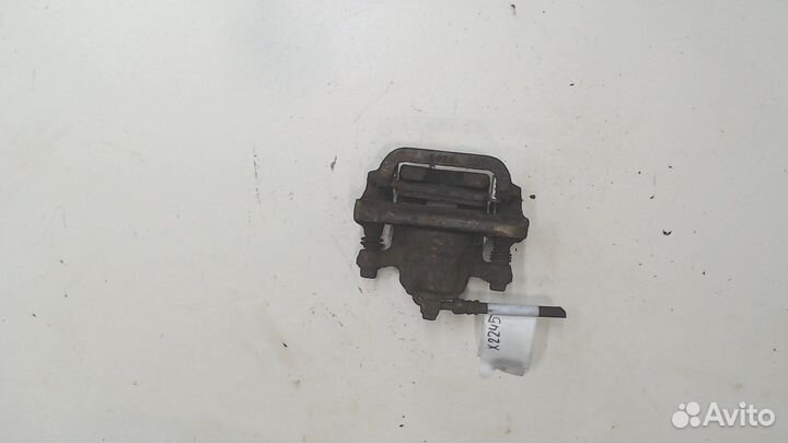 Суппорт Nissan Qashqai, 2007