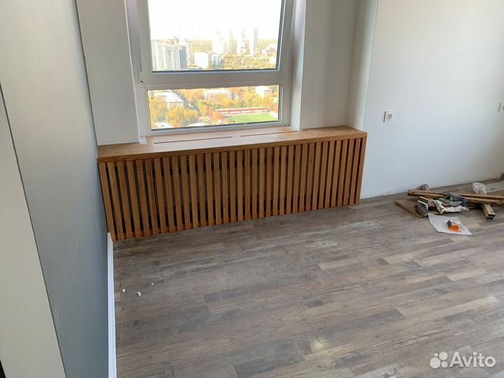 Подоконник деревянный с экраном