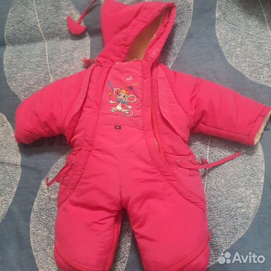 Зимний комбинезон для девочки
