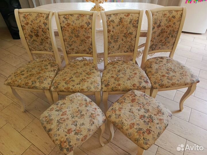 Набор стульев бу 4 стула+2 табурета
