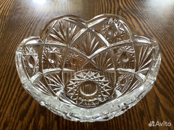 Хрустальная ваза (конфетница, салатник)