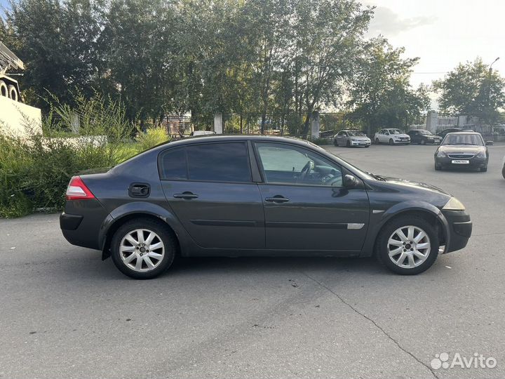 Renault Megane 1.6 МТ, 2006, 200 000 км