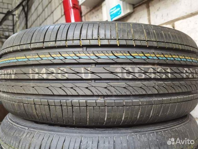 Hankook Optimo H426 215/55 R17 93V