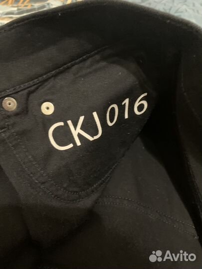 Джинсы calvin klein jeans