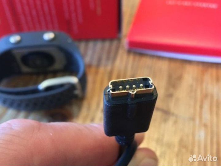 Зарядный кабель для Polar Vantage Grit провод