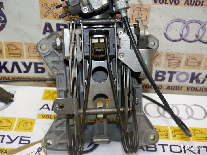 Колонка рулевая Ауди A4 А4 B6 Б6 B7 Б7