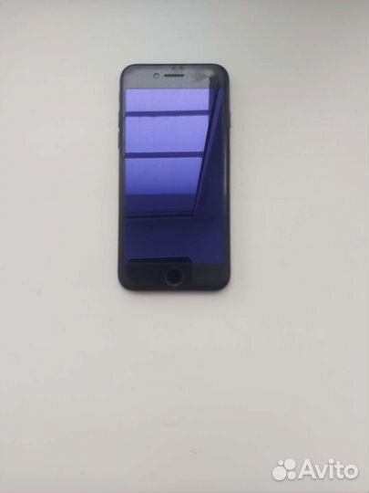 Телефон iPhone 7 128gb