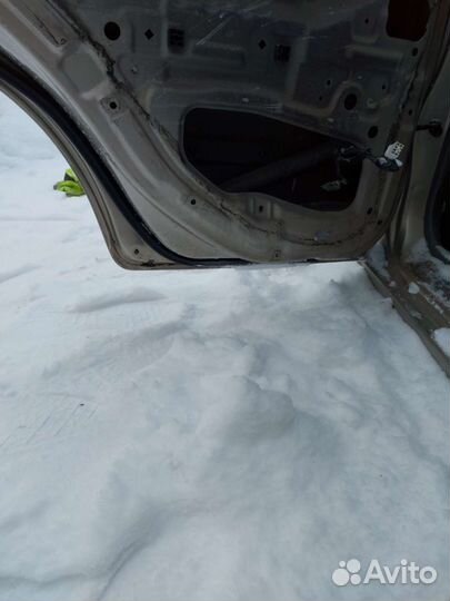 Дверь задняя левая Hyundai accent