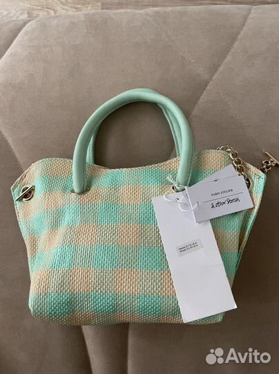 Сумочка & Other Stories