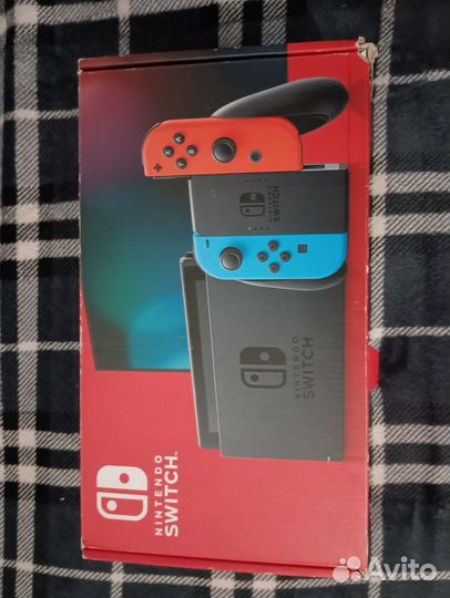 Nintendo switch rev 2 + just dance 2019