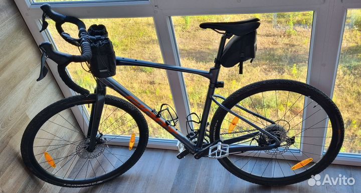 Гравийный велосипед Giant Revolt 2, xl