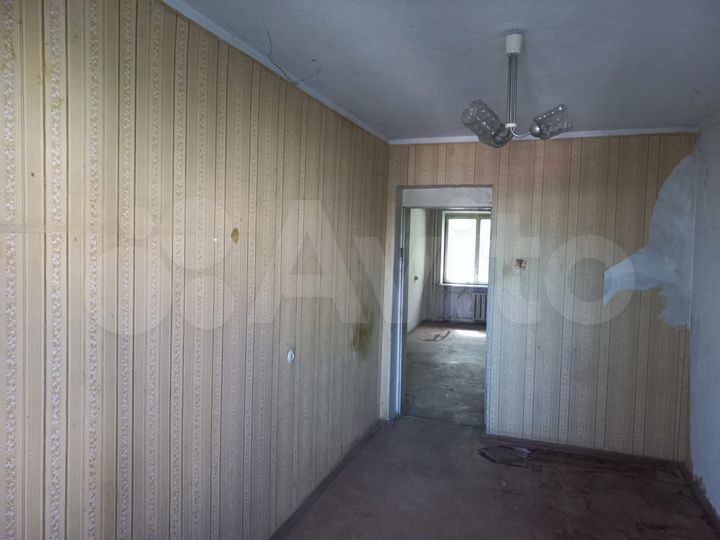 3-к. квартира, 57 м², 3/9 эт.