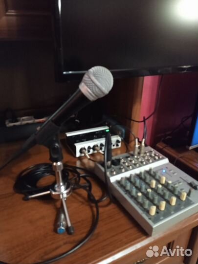 Микшерный пульт Phonic MM 1002