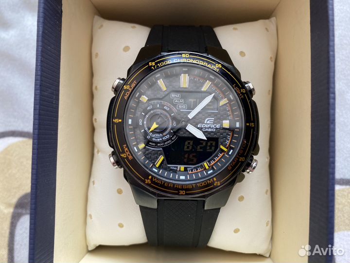 Мужские наручные часы Casio Edifice