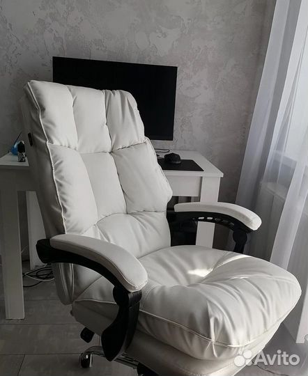 Компьютерное игровое кресло