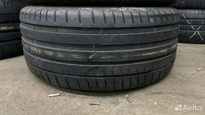 Michelin Pilot Sport 4 255/40 R18 105V