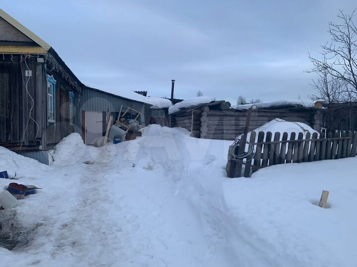 Дом 33 м² на участке 12 сот.