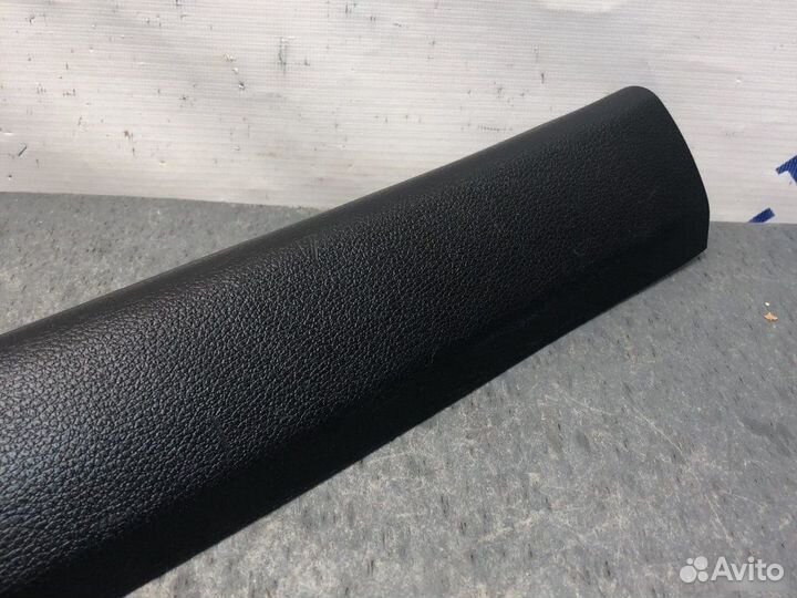 Накладка порога передняя левая Hyundai Genesis G80