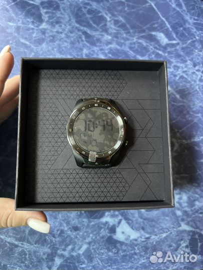 Смарт часы ticwatch pro