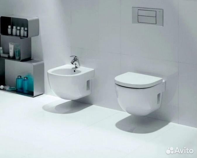 Унитаз подвесной Roca Meridian укороченный