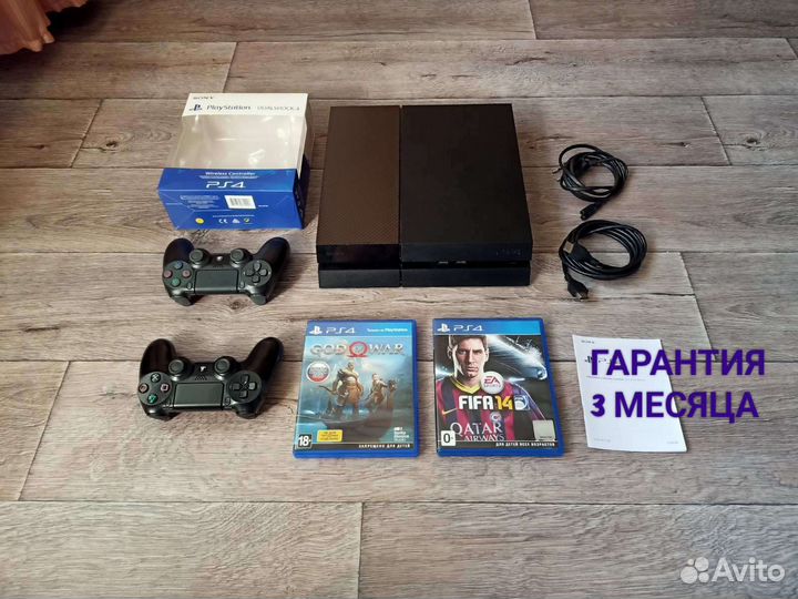 Sony PS4.+ гарантия. Два геймпада + 2 игры