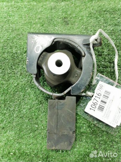 Подушка двигателя передняя Toyota Voxy ZRR70