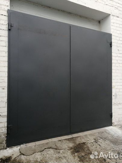 Ворота (гаражные, металлические)