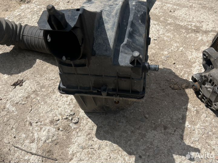 Корпус воздушного фильтра форд фиеста мк4