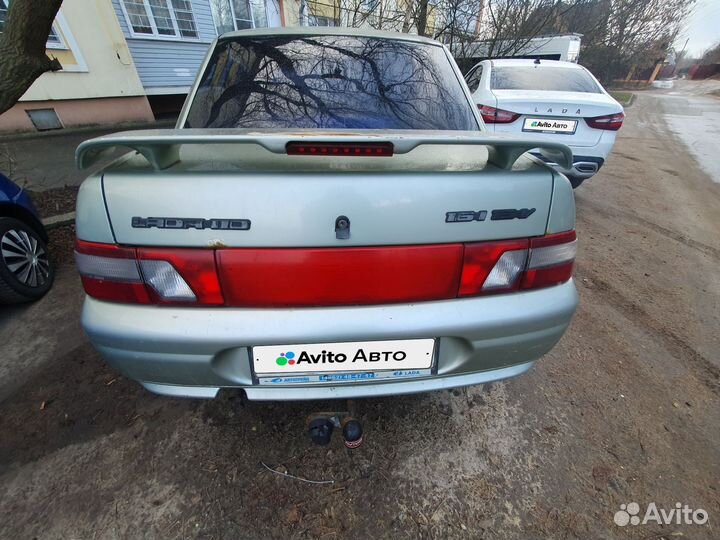 ВАЗ 2110 1.6 МТ, 2006, битый, 250 000 км