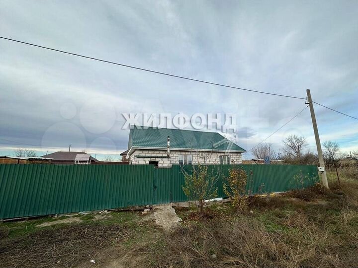 Дом 139 м² на участке 6 сот.