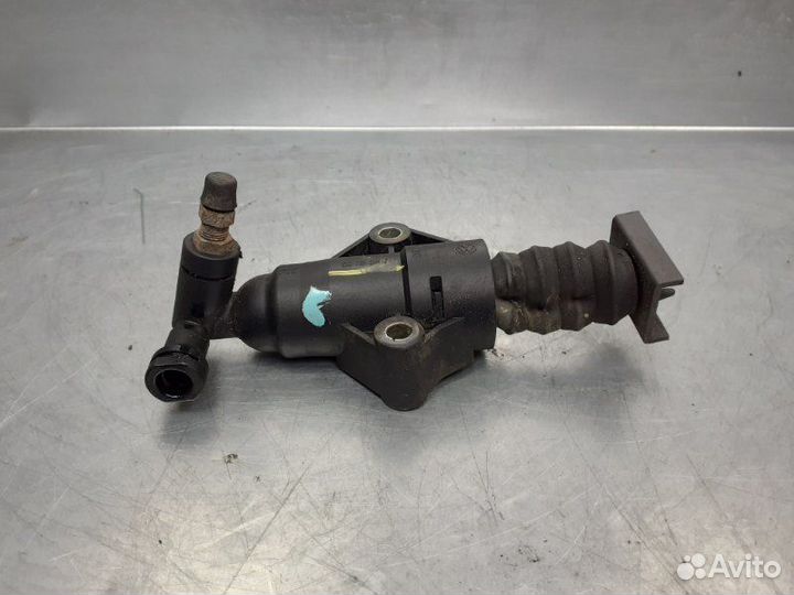 Цилиндр сцепления рабочий Volkswagen Golf 4 Bora