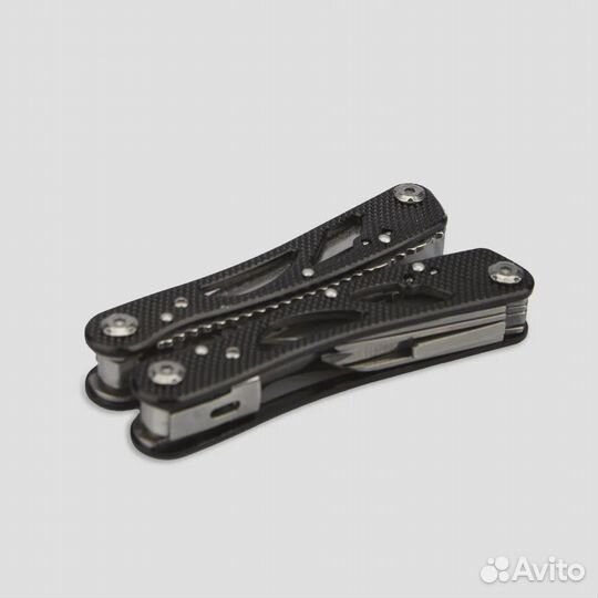 Тактический мультитул с набором бит